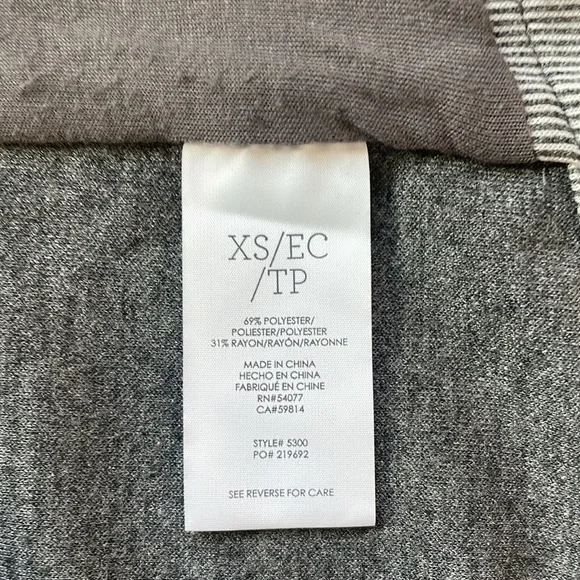 Cabi Grey White Stripe Back Zipper High Low Blazer Jacket Size XS - Picture 9 of 9